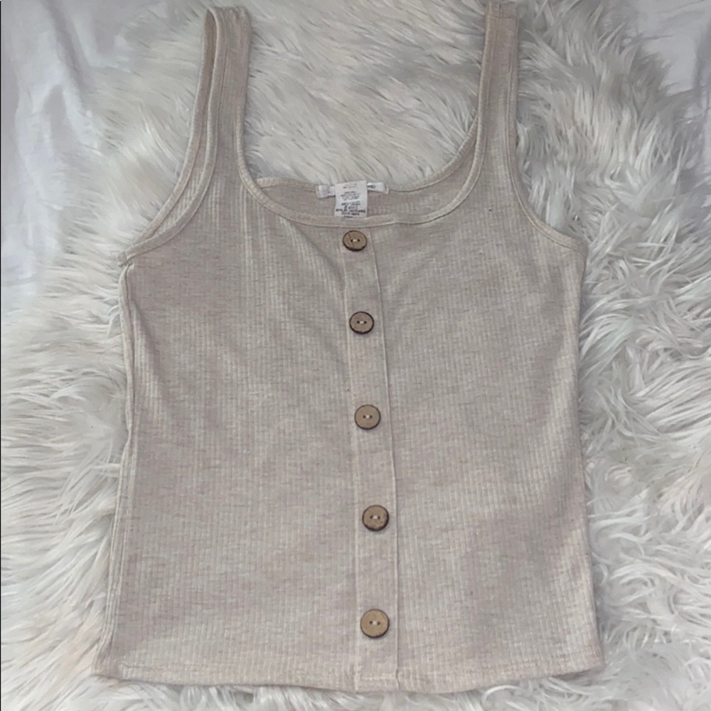 Tan tank top with brown buttons